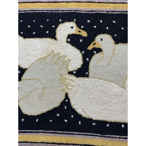 Hand Hooked Rug 4 Ducks Primitive Country Area Rug 2x3 Vintage - Picture 3 of 9